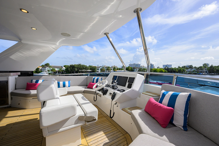 C3 Yacht Photos Pics 