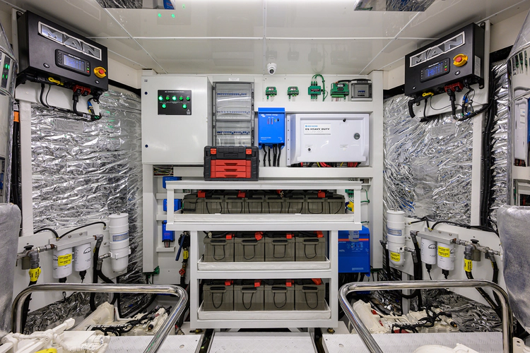 C3 Yacht Photos Pics 