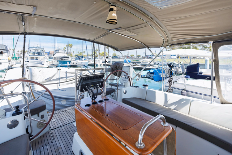 Liberte Yacht Photos Pics 