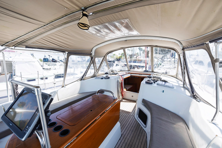 Liberte Yacht Photos Pics 
