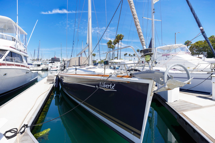 Liberte Yacht Photos Pics 