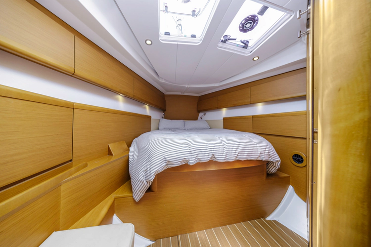 Liberte Yacht Photos Pics 