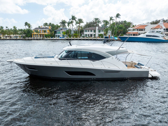 Sapphire 57' Riviera Cruiser 2022