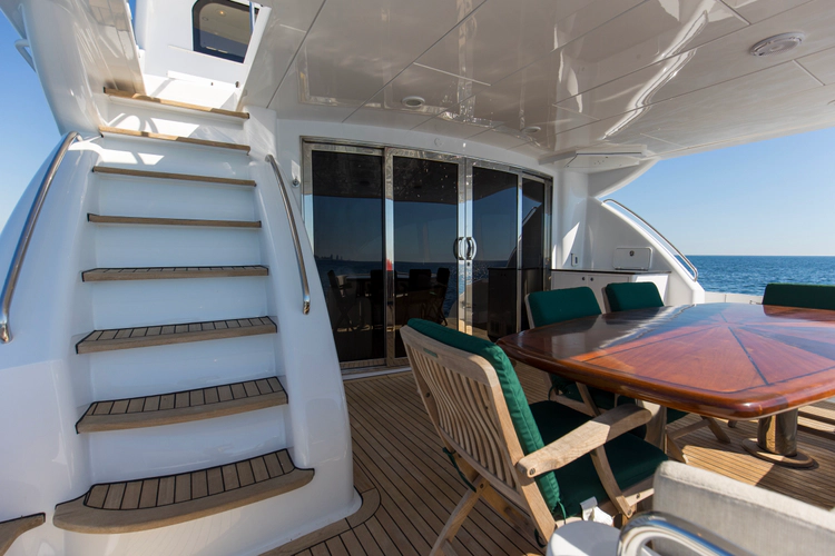 Time-2 Fly Yacht Photos Pics 