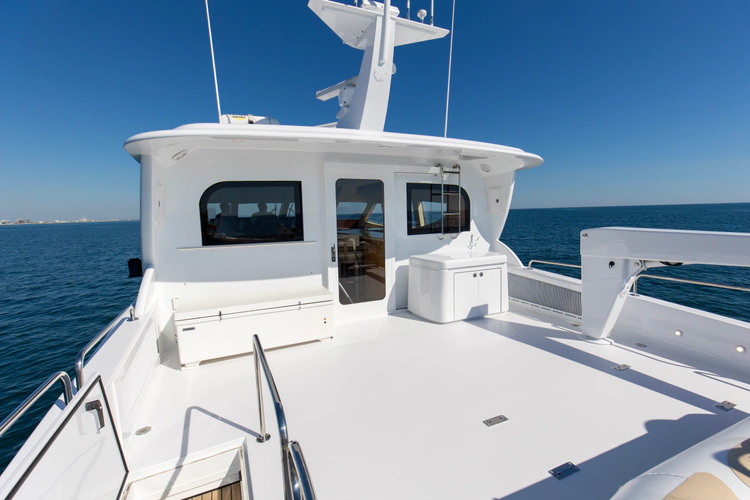 Time-2 Fly Yacht Photos Pics 