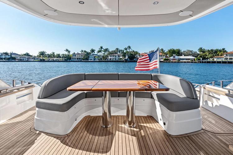 R&r Yacht Photos Pics 