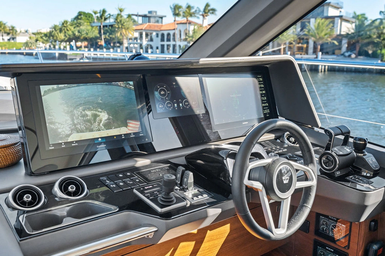 R&r Yacht Photos Pics 