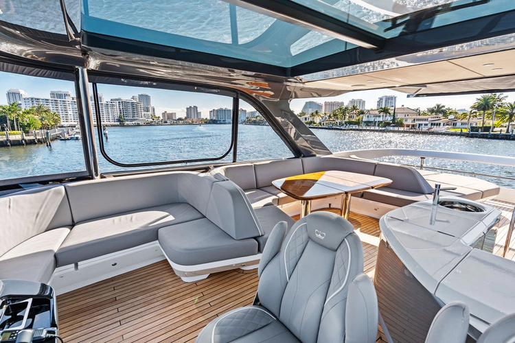 R&r Yacht Photos Pics 