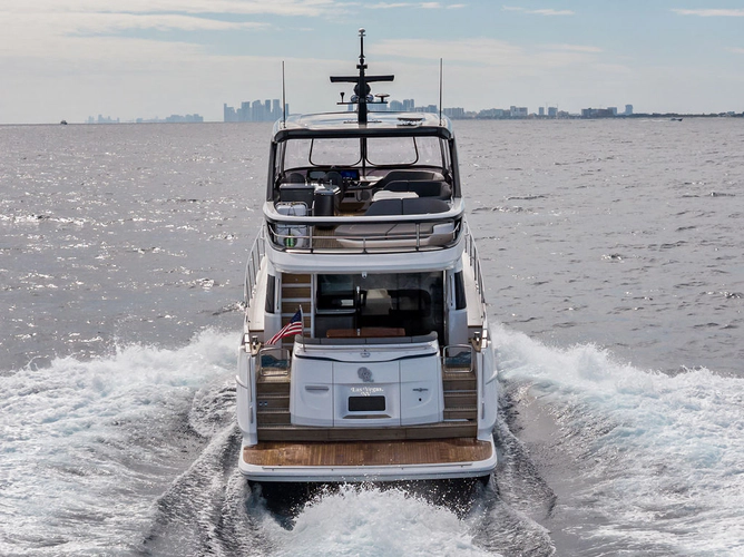 R&r Yacht Photos Pics 