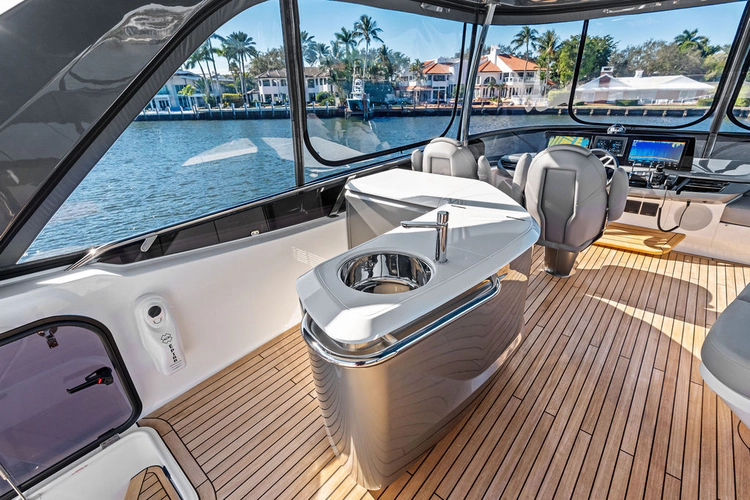 R&r Yacht Photos Pics 