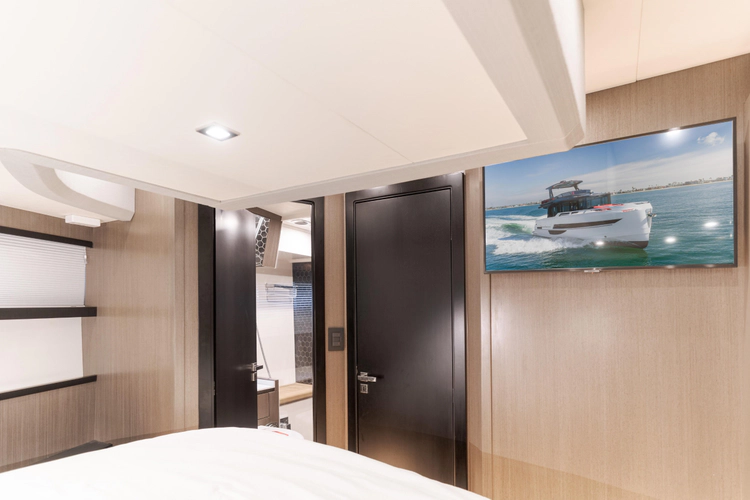 Saigon Yacht Photos Pics 