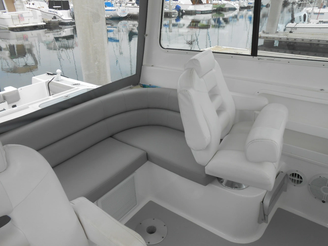Caroline II Yacht Photos Pics 