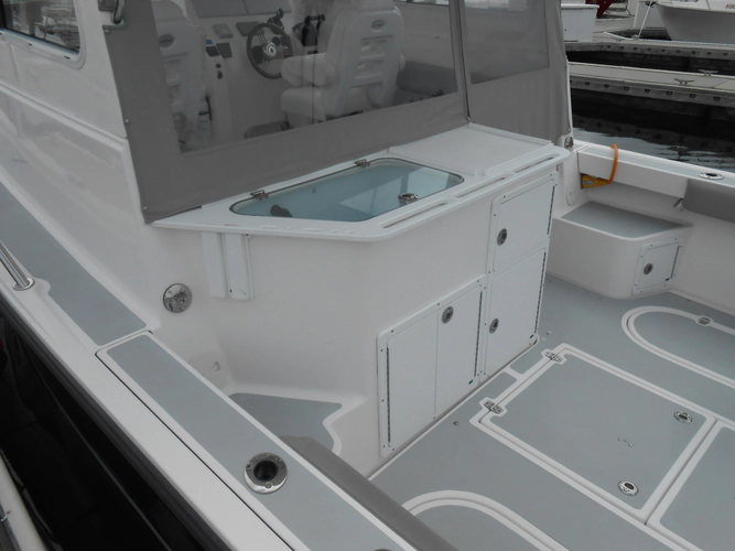 Caroline II Yacht Photos Pics 