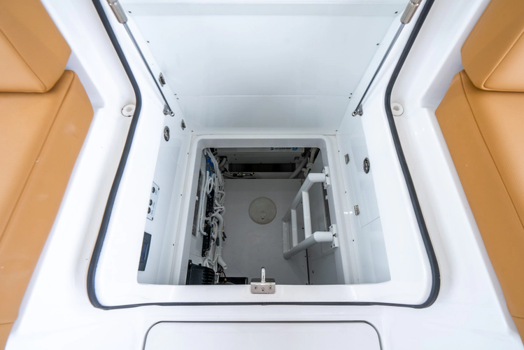 Dealer Demo Yacht Photos Pics 