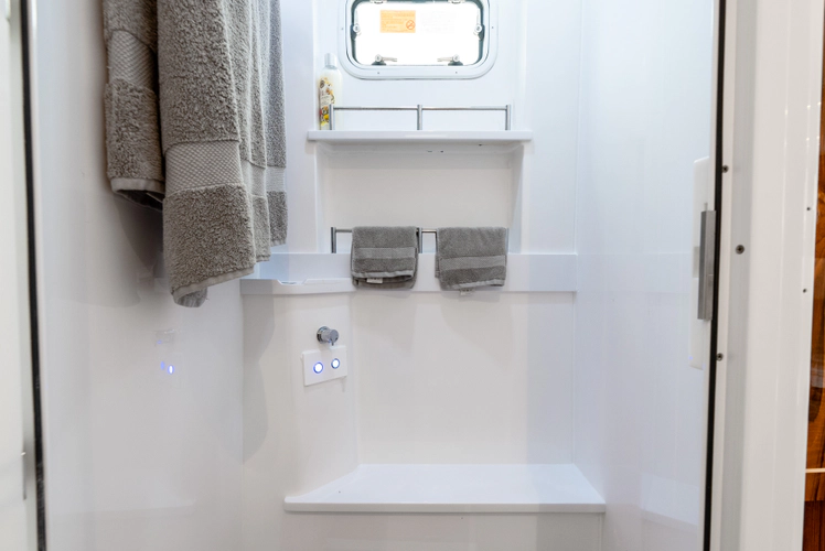 Dealer Demo Yacht Photos Pics 