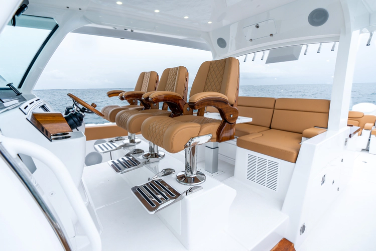 Dealer Demo Yacht Photos Pics 