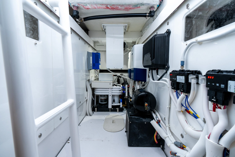 Dealer Demo Yacht Photos Pics 