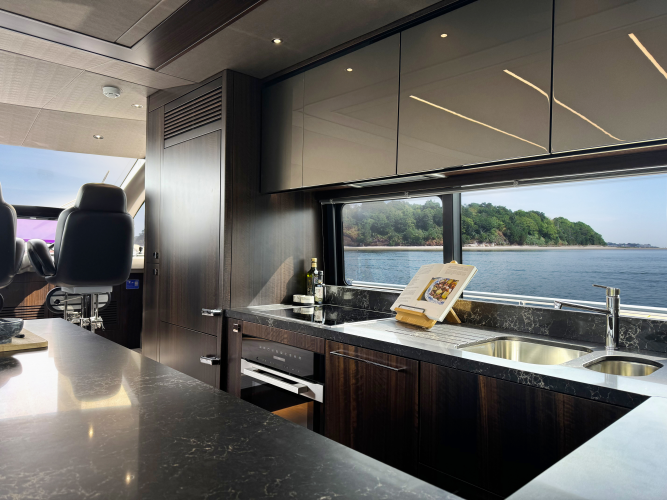 76 Yacht Yacht Photos Pics 