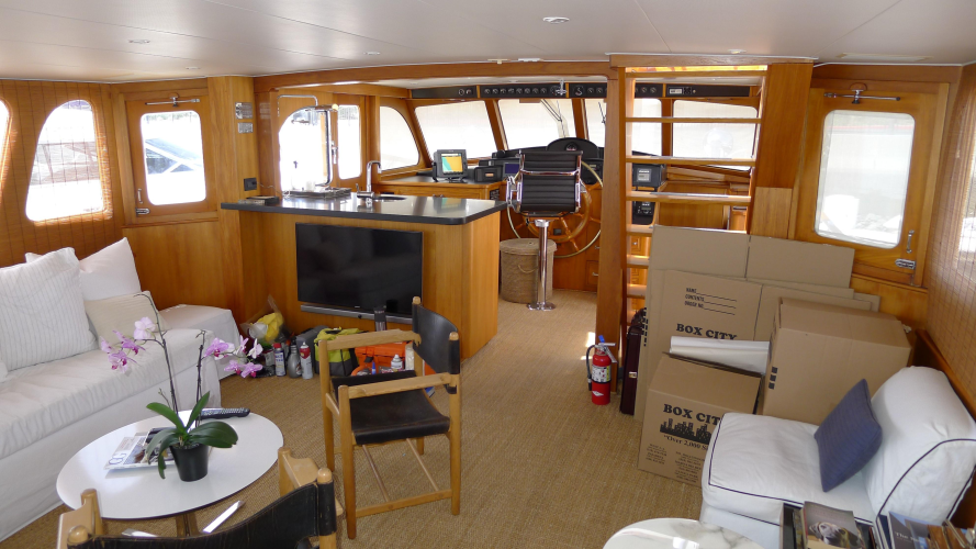Dakota Yacht Photos Pics 