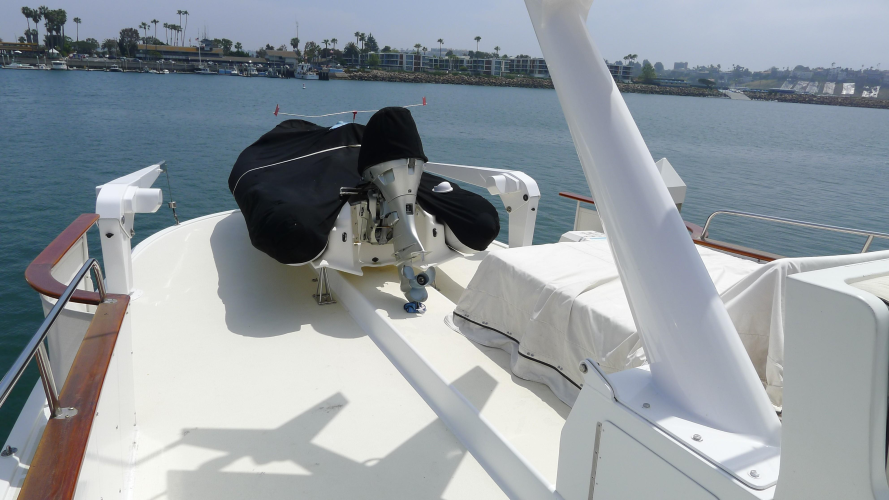 Dakota Yacht Photos Pics 