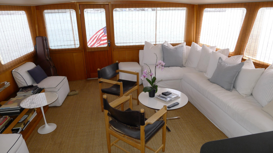 Dakota Yacht Photos Pics 
