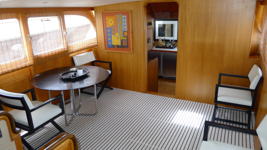 Dakota Yacht Photos Pics 