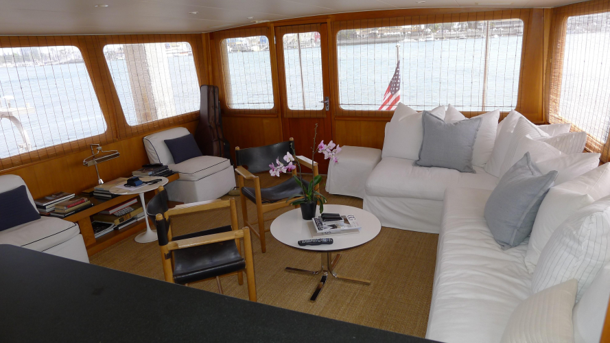 Dakota Yacht Photos Pics 