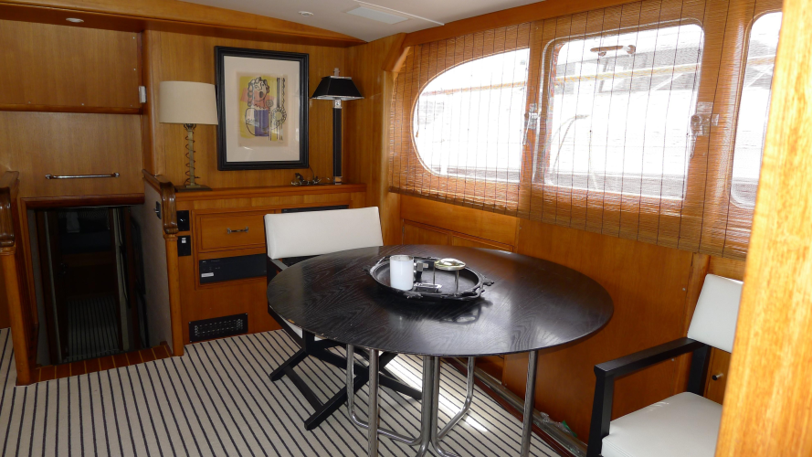 Dakota Yacht Photos Pics 
