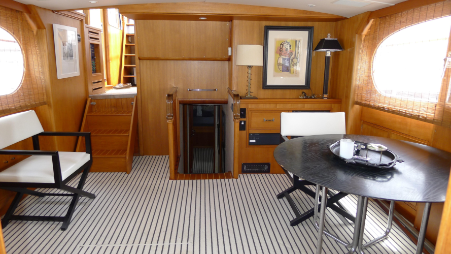 Dakota Yacht Photos Pics 