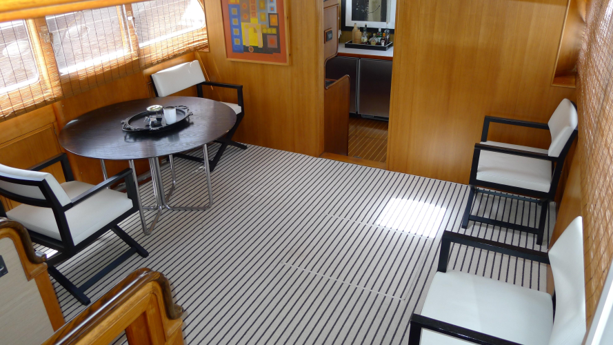 Dakota Yacht Photos Pics 