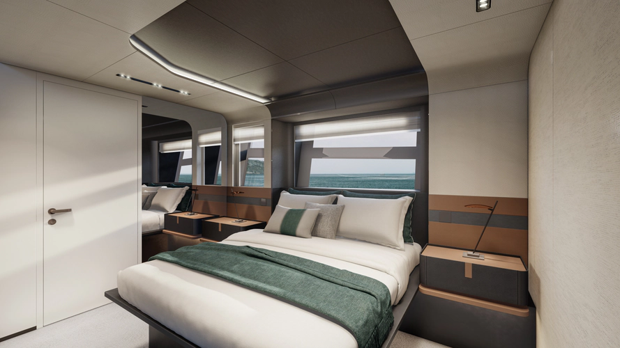 Viper 130 Yacht Photos Pics 