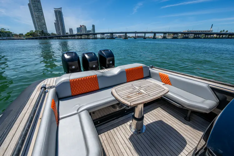 Fightertown Yacht Photos Pics 