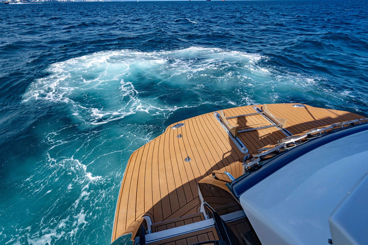 It's All Good 2 Yacht Photos Pics 