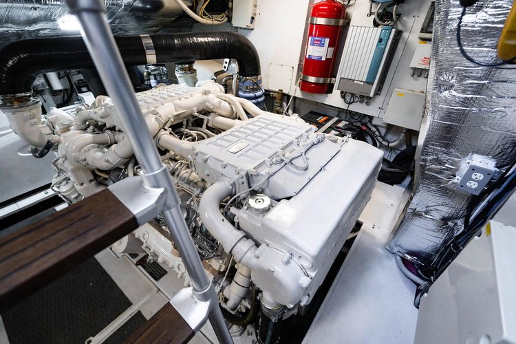 It's All Good 2 Yacht Photos Pics 