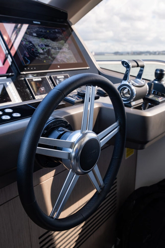 Chinonino Yacht Photos Pics 