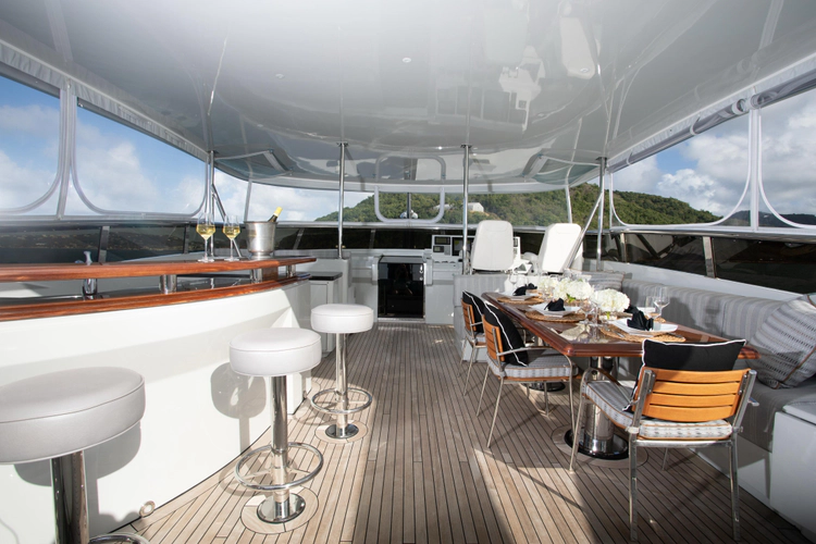 Temptation Yacht Photos Pics 
