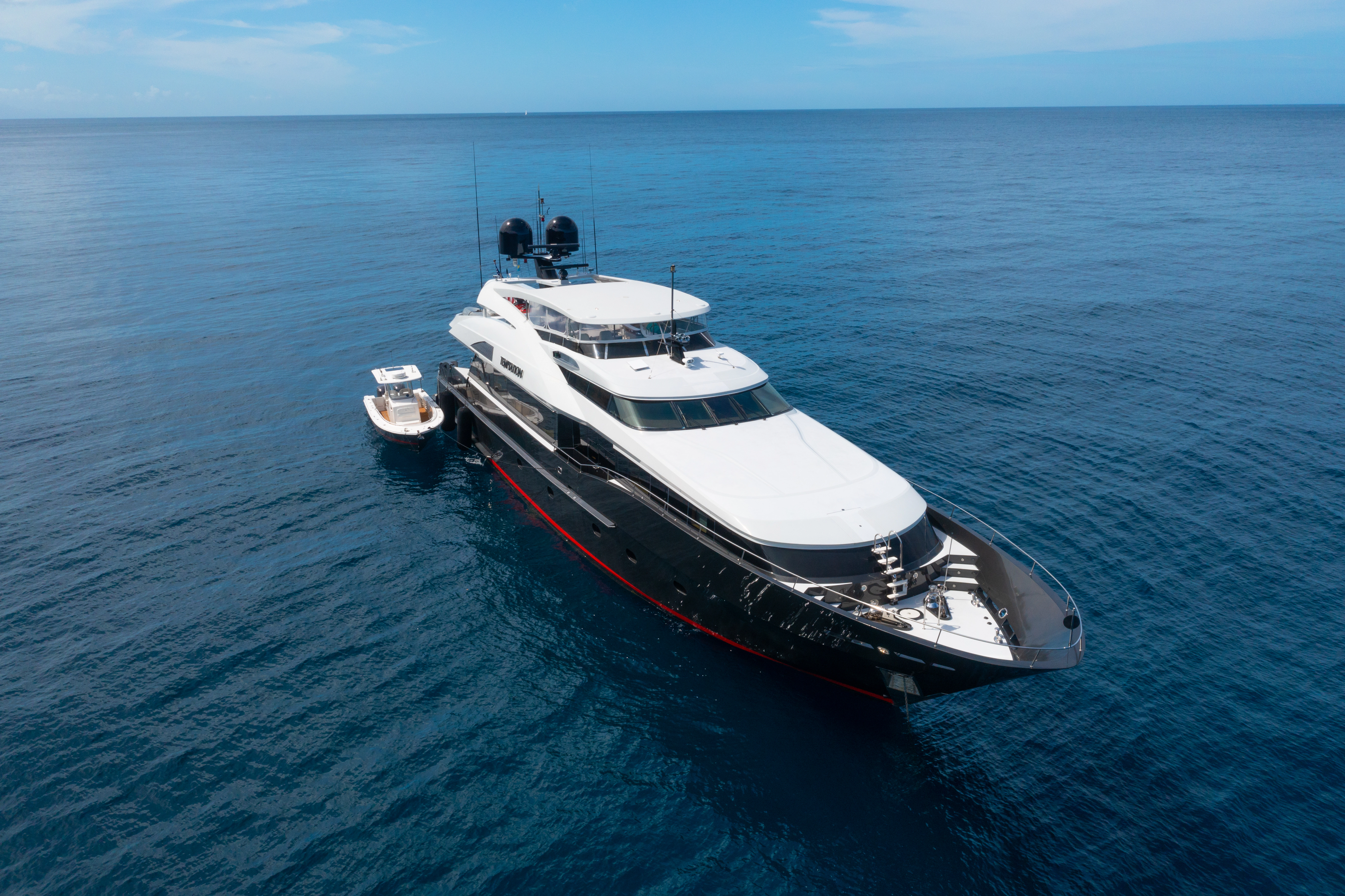 2005 Palmer Johnson 123 ft