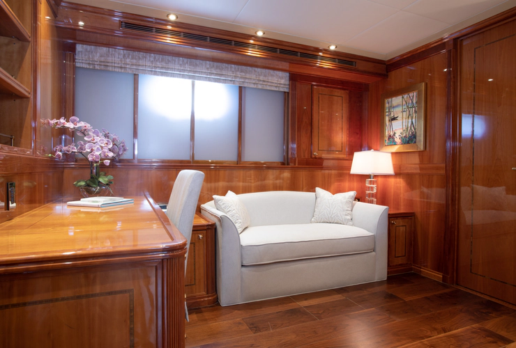 Temptation Yacht Photos Pics 