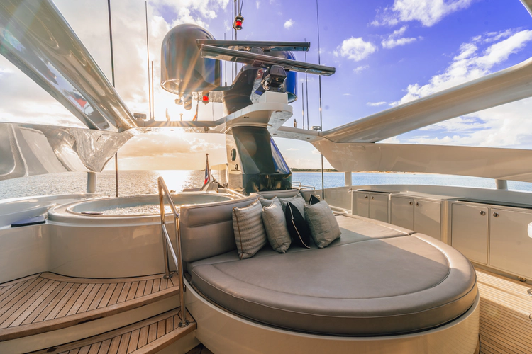 Temptation Yacht Photos Pics 