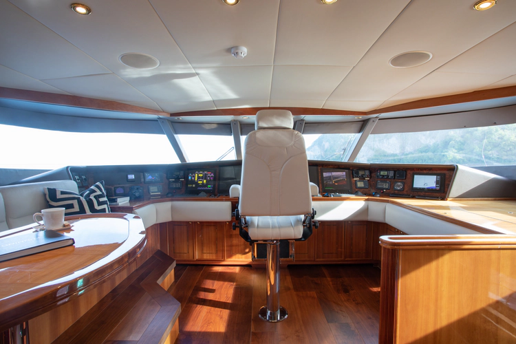 Temptation Yacht Photos Pics 