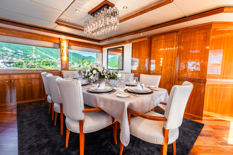 Temptation Yacht Photos Pics 