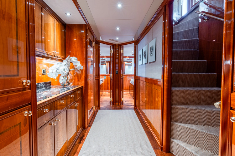 Temptation Yacht Photos Pics 