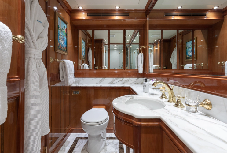 Temptation Yacht Photos Pics 