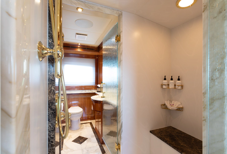 Temptation Yacht Photos Pics 