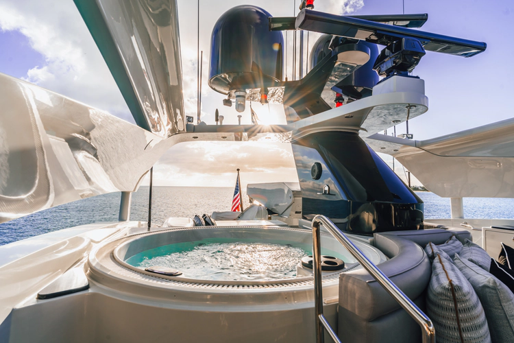 Temptation Yacht Photos Pics 
