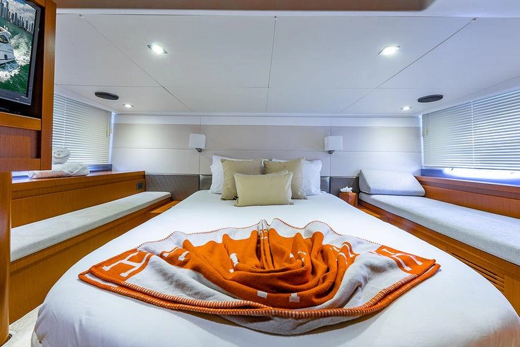 Alegria Yacht Photos Pics 