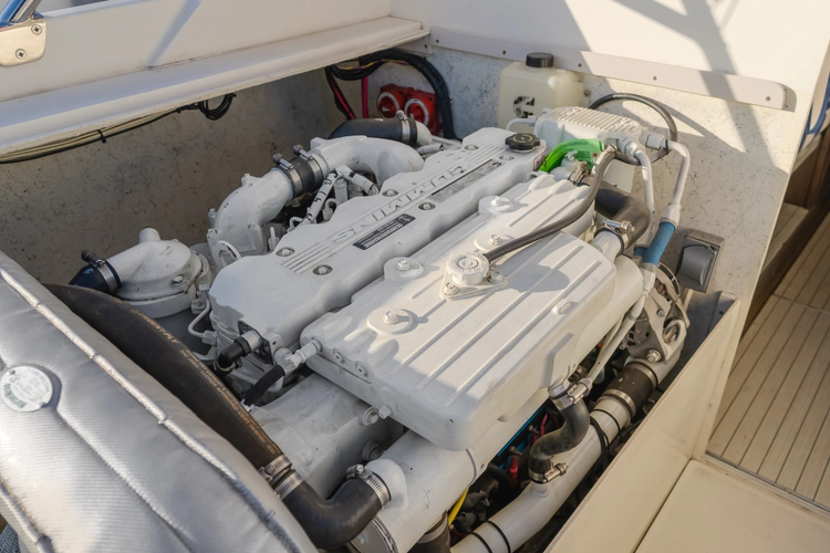 Patriot Yacht Photos Pics 