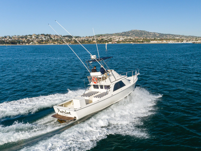 Patriot Yacht Photos Pics 