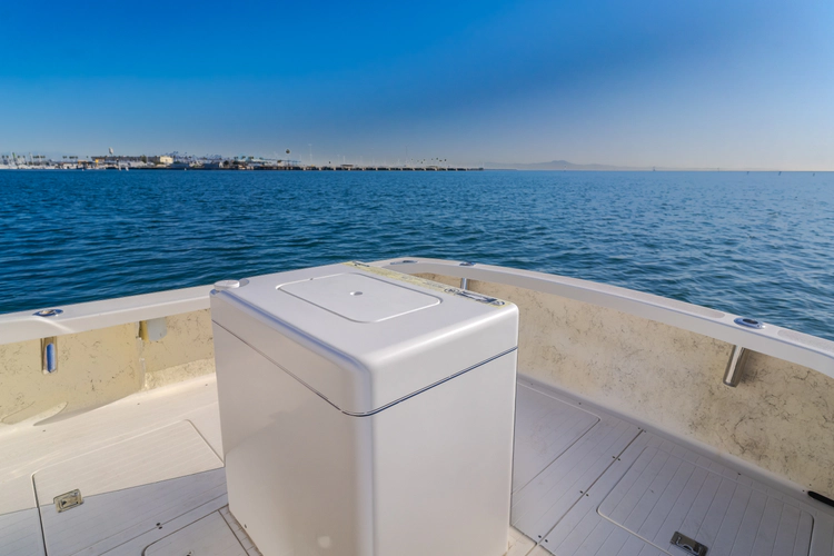 Patriot Yacht Photos Pics 