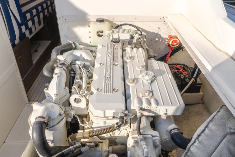 Patriot Yacht Photos Pics 